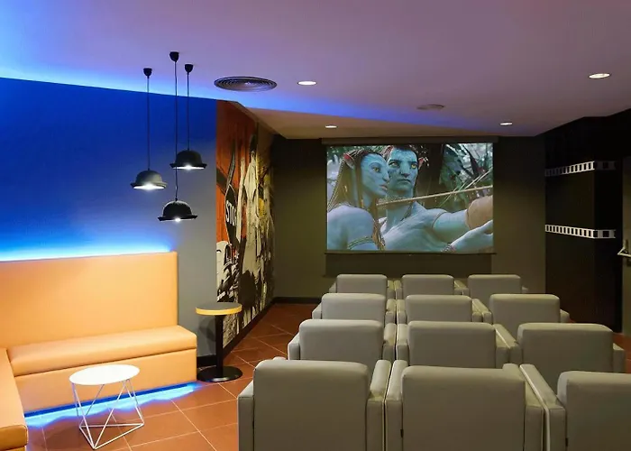 Servatur Waikiki פלאייה דל אינגלז