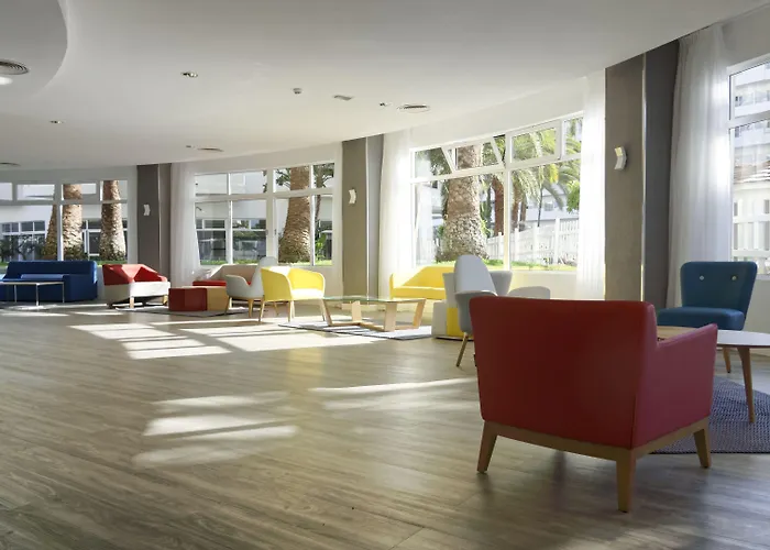 מלון Servatur Waikiki פלאייה דל אינגלז