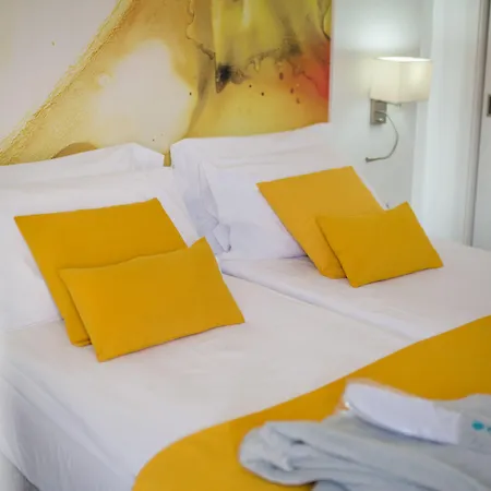 Servatur Waikiki