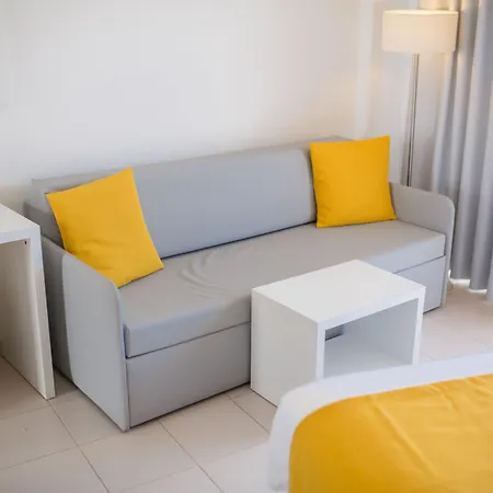 Szálloda Servatur Waikiki