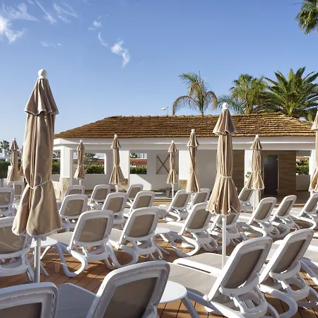 Servatur Waikiki 4*