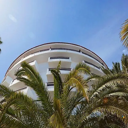 Servatur Waikiki Otel 4*