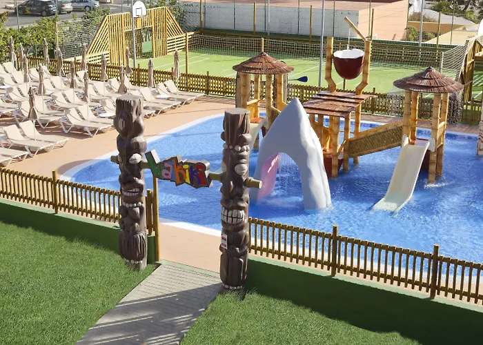 فندق Servatur Waikiki 4*