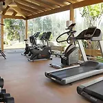 Servatur Waikiki Hotel 4*