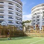 Hotel Servatur Waikiki