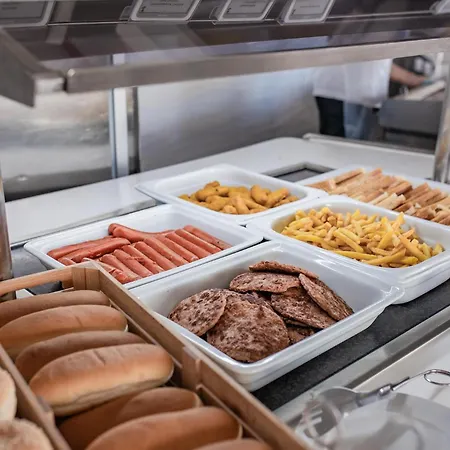 Hotel Servatur Waikiki