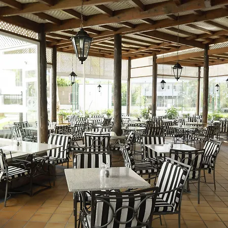 Hotel Servatur Waikiki