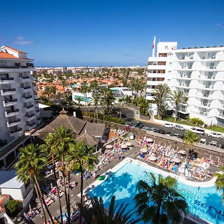 Servatur Waikiki Szálloda 4*