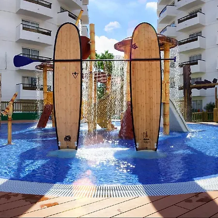 Servatur Waikiki Szálloda 4*